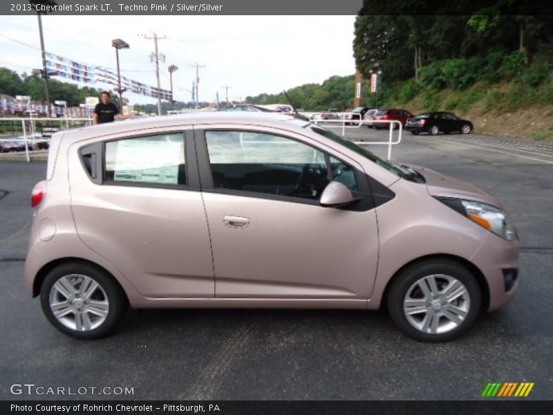  2013 Spark LT Techno Pink