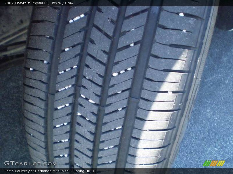 White / Gray 2007 Chevrolet Impala LT