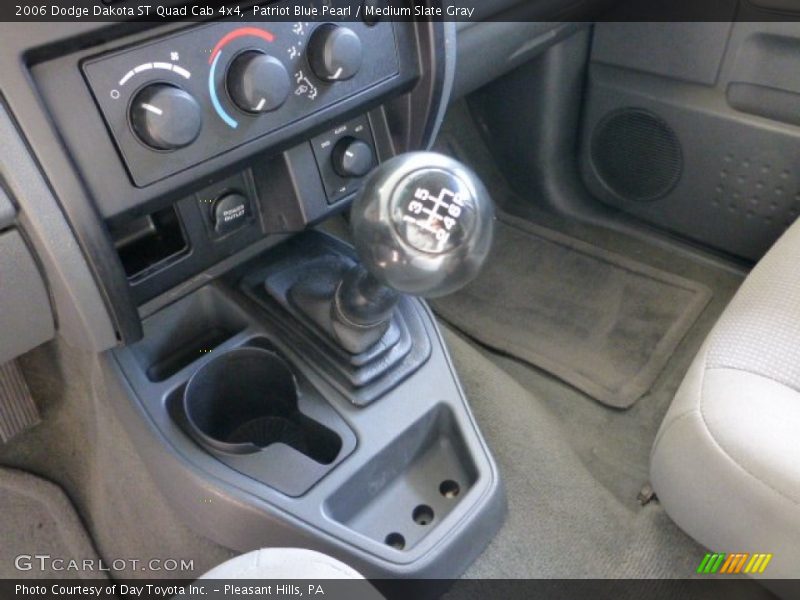 Patriot Blue Pearl / Medium Slate Gray 2006 Dodge Dakota ST Quad Cab 4x4