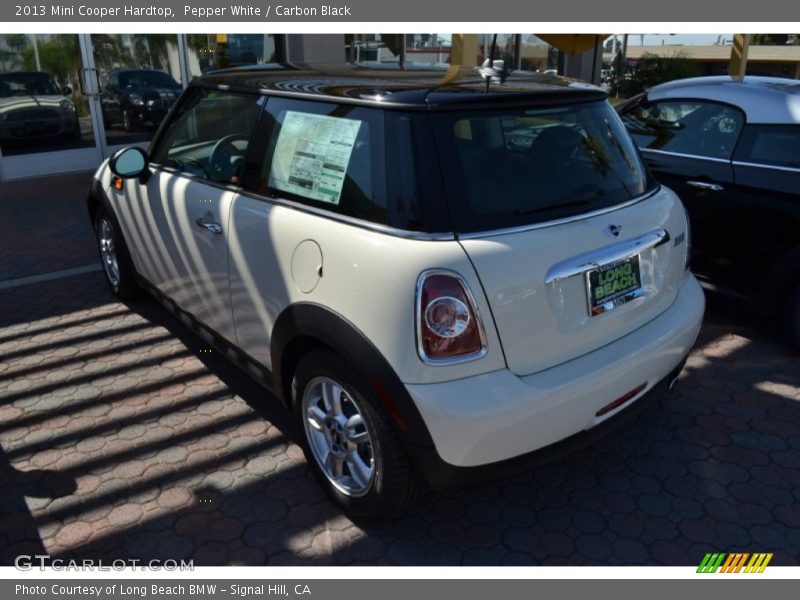 Pepper White / Carbon Black 2013 Mini Cooper Hardtop