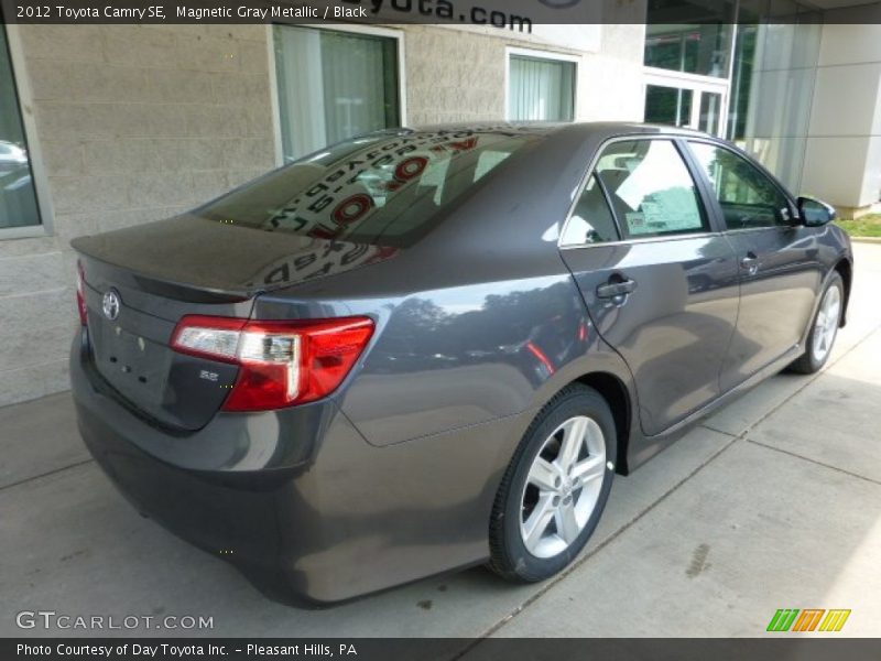 Magnetic Gray Metallic / Black 2012 Toyota Camry SE