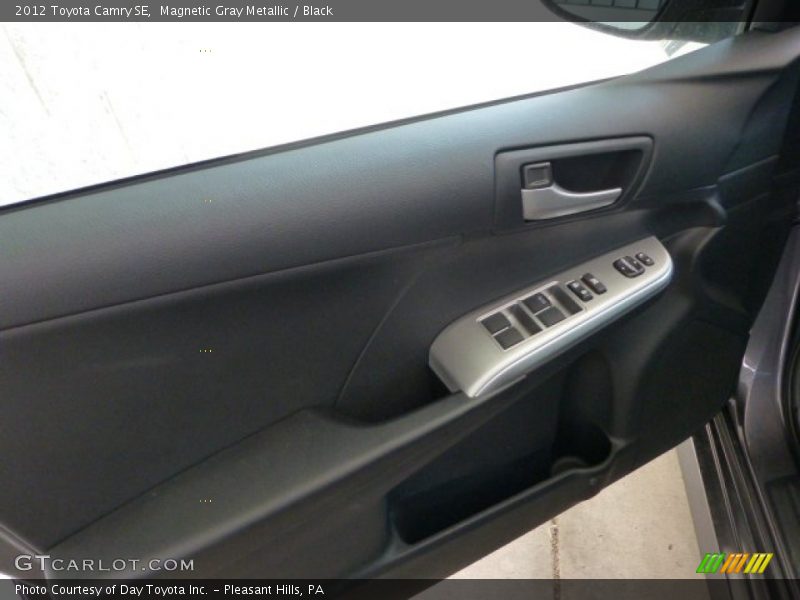 Magnetic Gray Metallic / Black 2012 Toyota Camry SE