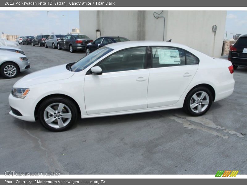 Candy White / Titan Black 2013 Volkswagen Jetta TDI Sedan