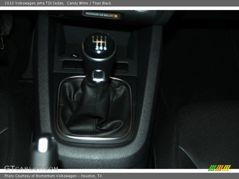Candy White / Titan Black 2013 Volkswagen Jetta TDI Sedan