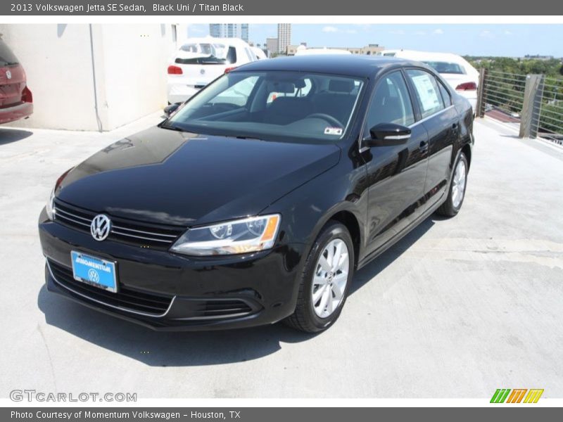 Black Uni / Titan Black 2013 Volkswagen Jetta SE Sedan