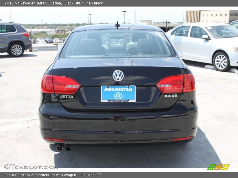 Black Uni / Titan Black 2013 Volkswagen Jetta SE Sedan
