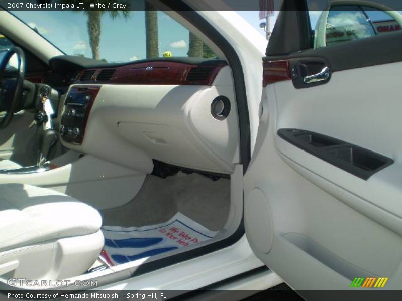 White / Gray 2007 Chevrolet Impala LT