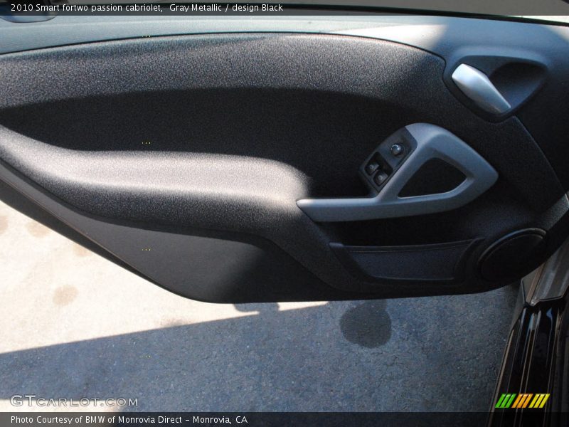 Gray Metallic / design Black 2010 Smart fortwo passion cabriolet
