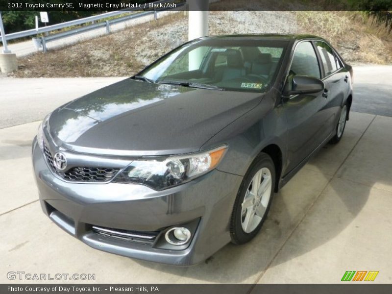 Magnetic Gray Metallic / Black/Ash 2012 Toyota Camry SE