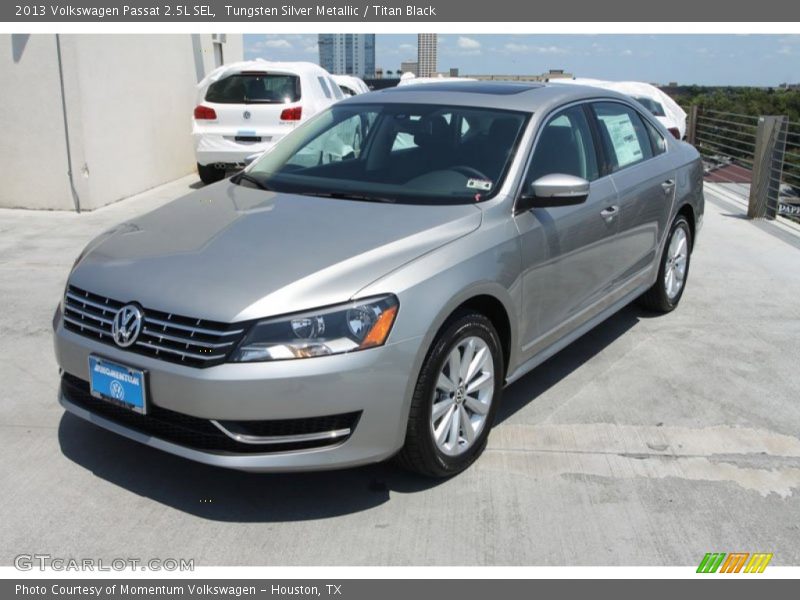 Tungsten Silver Metallic / Titan Black 2013 Volkswagen Passat 2.5L SEL