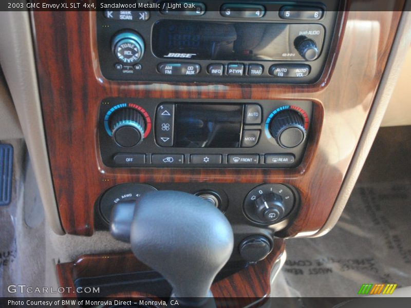 Controls of 2003 Envoy XL SLT 4x4