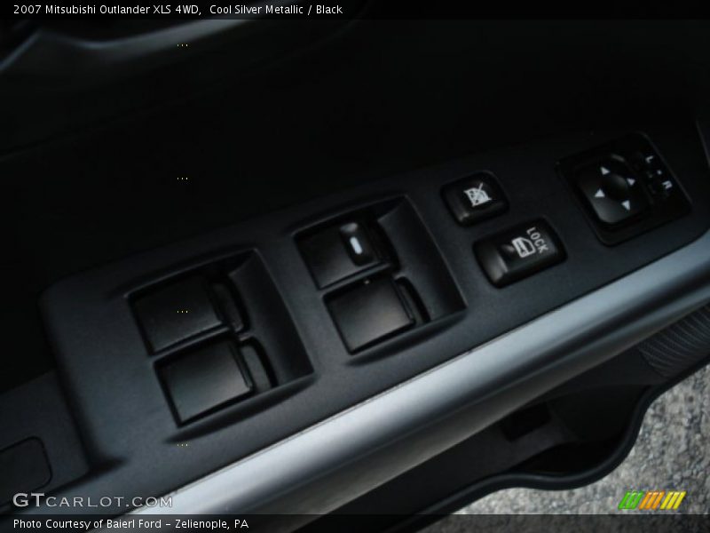 Cool Silver Metallic / Black 2007 Mitsubishi Outlander XLS 4WD