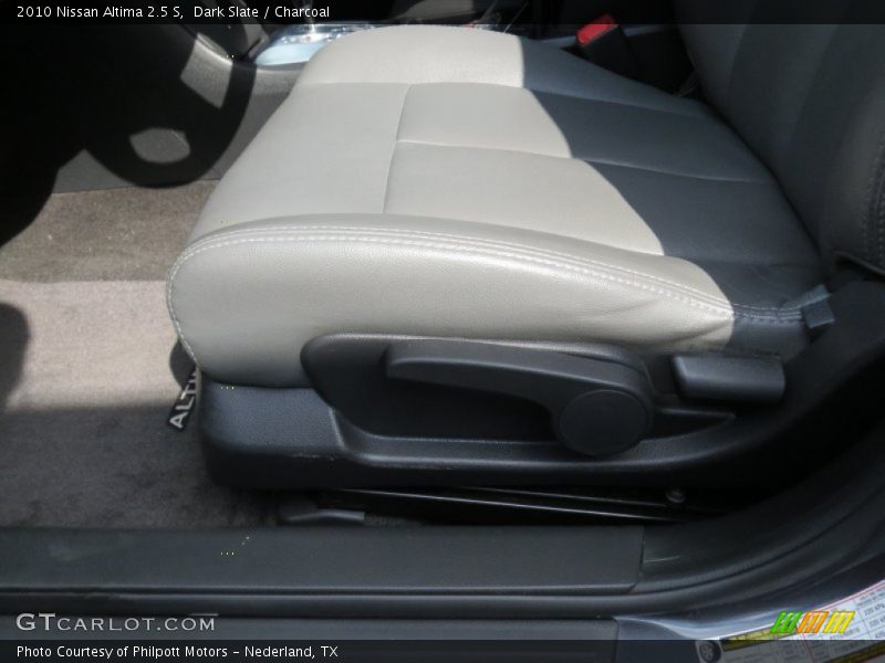 Dark Slate / Charcoal 2010 Nissan Altima 2.5 S