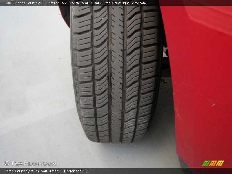 Inferno Red Crystal Pearl / Dark Slate Gray/Light Graystone 2009 Dodge Journey SE