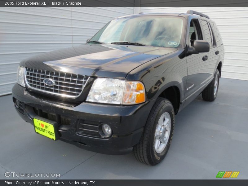 Black / Graphite 2005 Ford Explorer XLT
