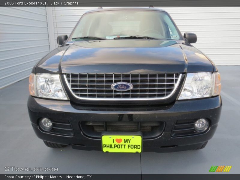 Black / Graphite 2005 Ford Explorer XLT