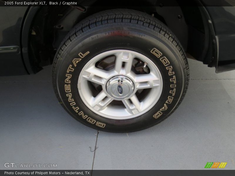 Black / Graphite 2005 Ford Explorer XLT