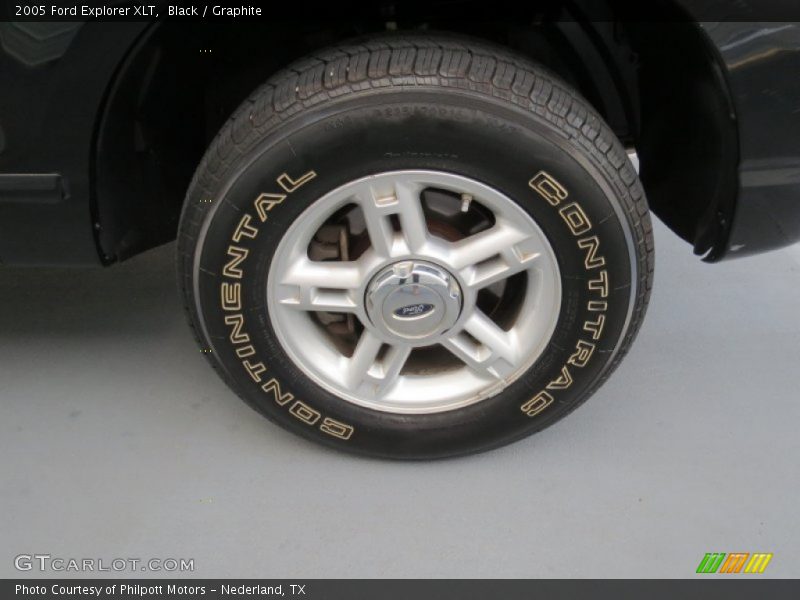 Black / Graphite 2005 Ford Explorer XLT