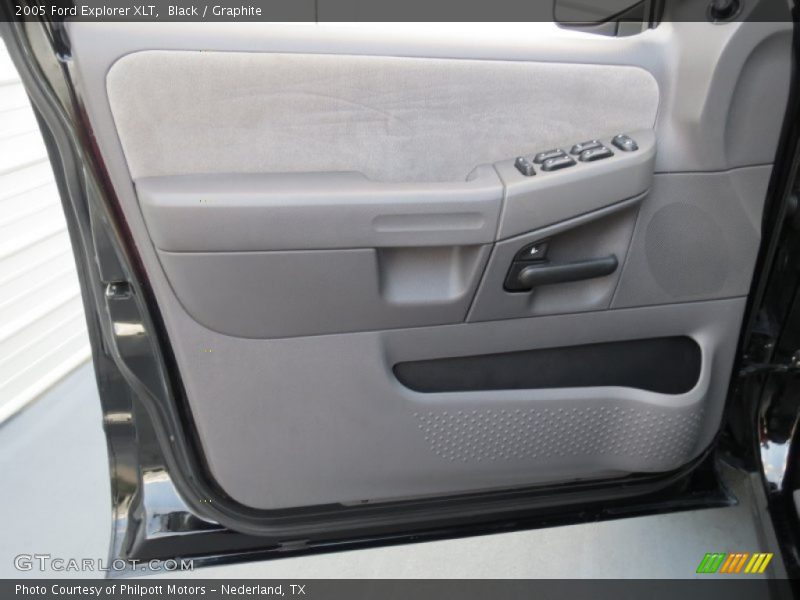 Black / Graphite 2005 Ford Explorer XLT