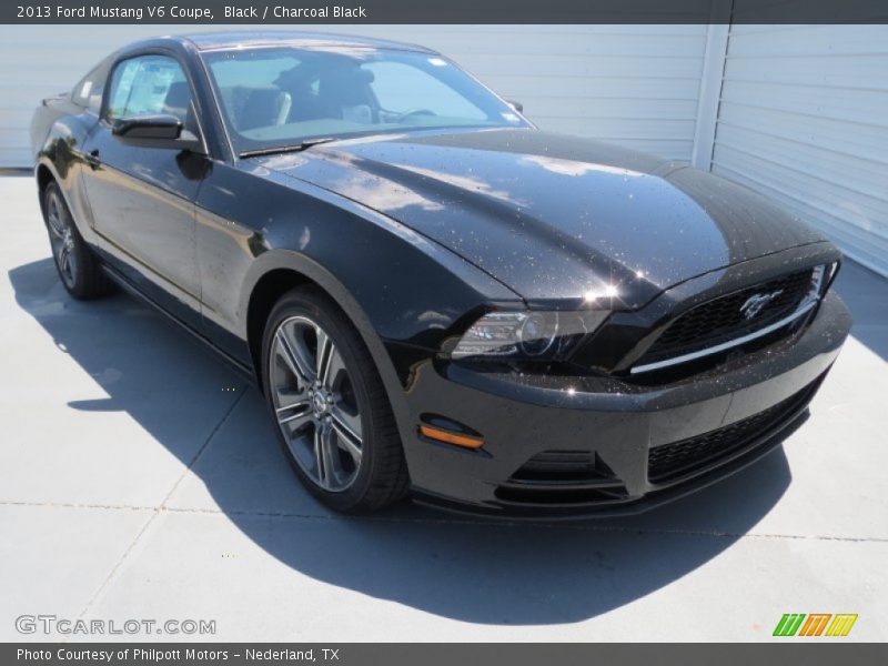 Black / Charcoal Black 2013 Ford Mustang V6 Coupe