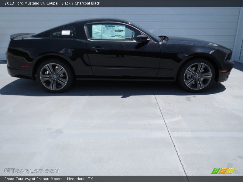 Black / Charcoal Black 2013 Ford Mustang V6 Coupe