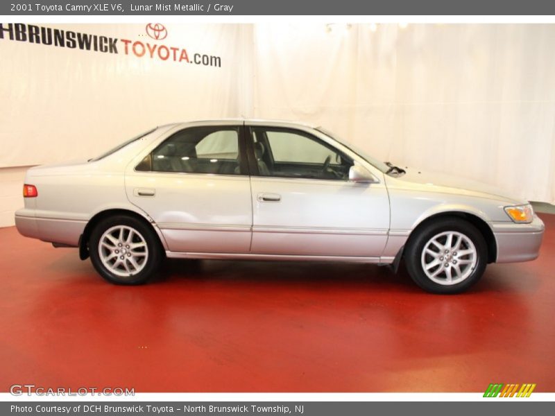 Lunar Mist Metallic / Gray 2001 Toyota Camry XLE V6