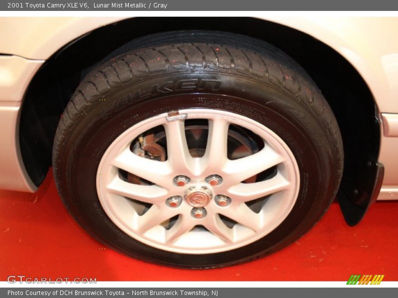 Lunar Mist Metallic / Gray 2001 Toyota Camry XLE V6
