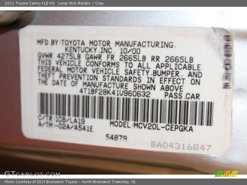 Lunar Mist Metallic / Gray 2001 Toyota Camry XLE V6