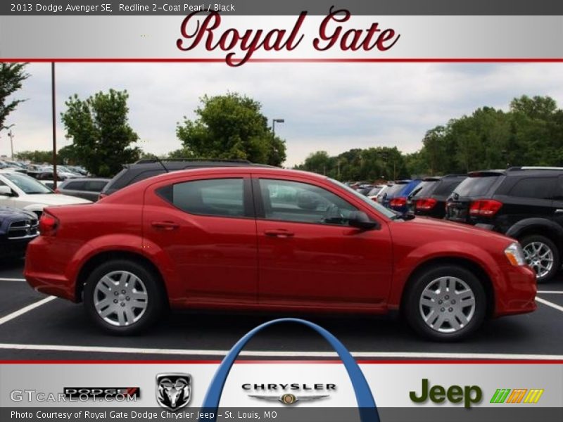 Redline 2-Coat Pearl / Black 2013 Dodge Avenger SE