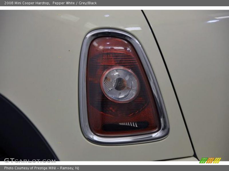 Pepper White / Grey/Black 2008 Mini Cooper Hardtop