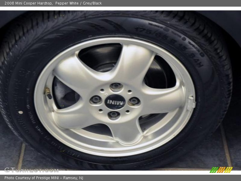 Pepper White / Grey/Black 2008 Mini Cooper Hardtop
