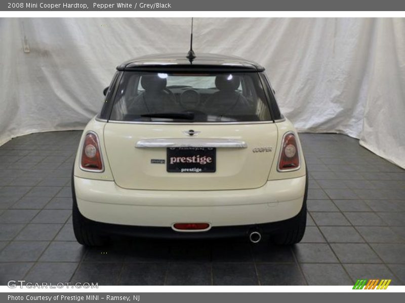 Pepper White / Grey/Black 2008 Mini Cooper Hardtop