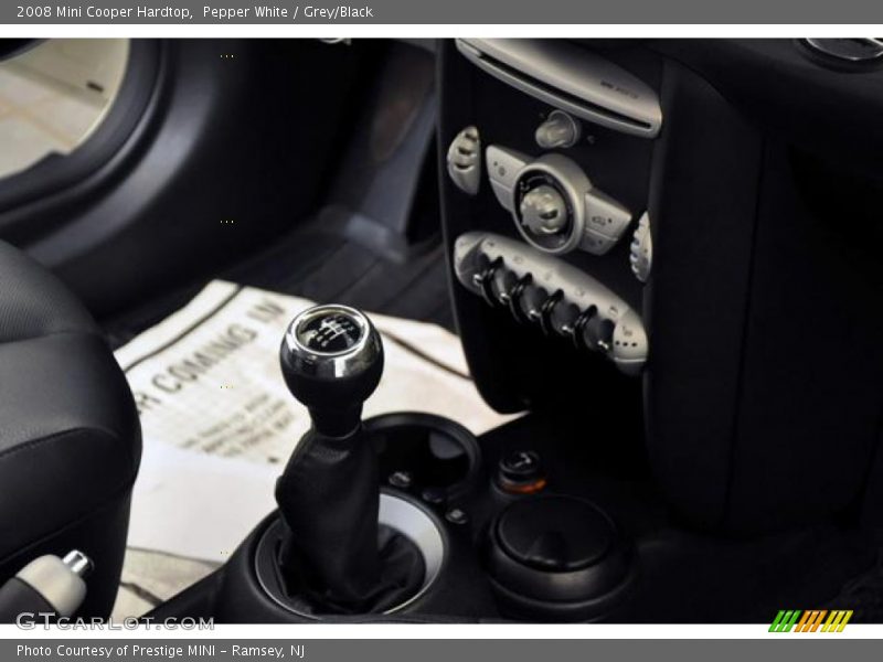 Pepper White / Grey/Black 2008 Mini Cooper Hardtop