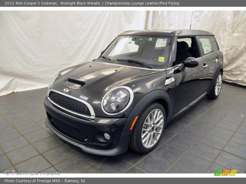 Front 3/4 View of 2013 Cooper S Clubman