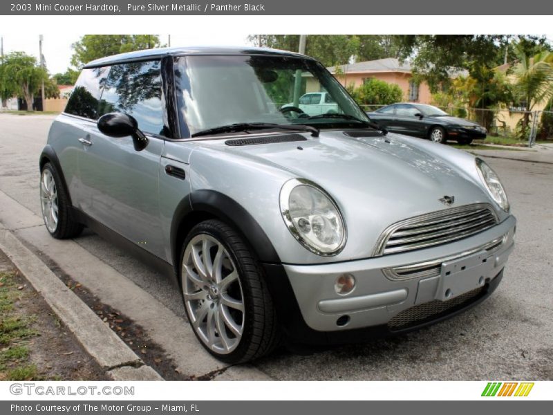 Pure Silver Metallic / Panther Black 2003 Mini Cooper Hardtop