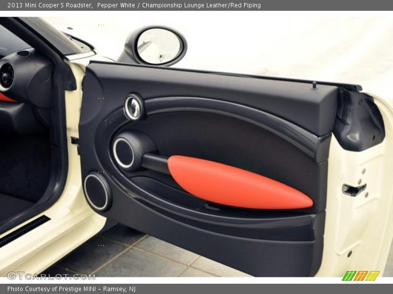 Pepper White / Championship Lounge Leather/Red Piping 2013 Mini Cooper S Roadster