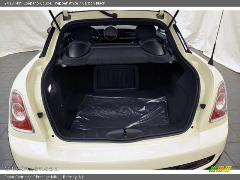 Pepper White / Carbon Black 2013 Mini Cooper S Coupe
