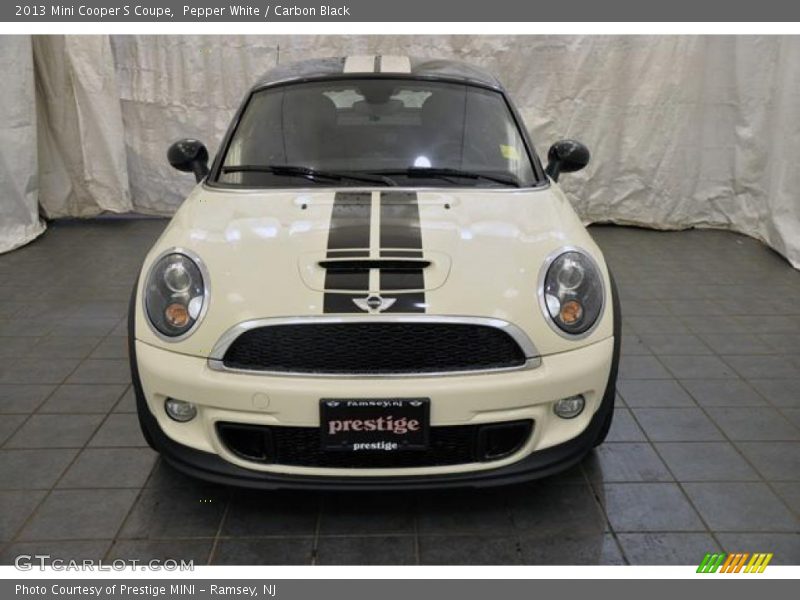 Pepper White / Carbon Black 2013 Mini Cooper S Coupe
