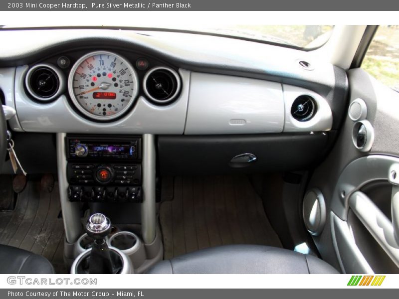 Pure Silver Metallic / Panther Black 2003 Mini Cooper Hardtop