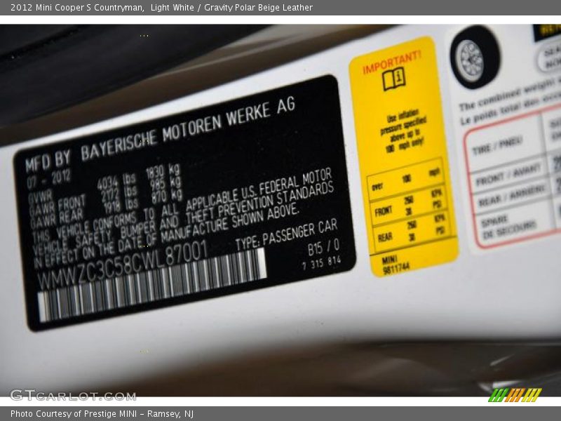 Light White / Gravity Polar Beige Leather 2012 Mini Cooper S Countryman