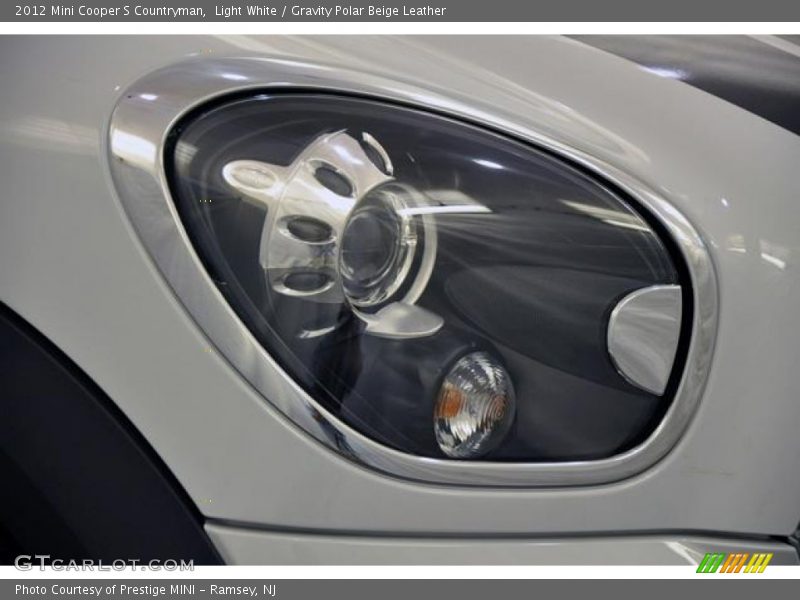 Light White / Gravity Polar Beige Leather 2012 Mini Cooper S Countryman
