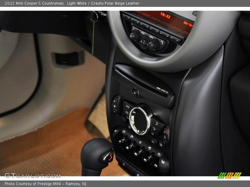 Light White / Gravity Polar Beige Leather 2012 Mini Cooper S Countryman
