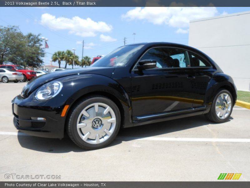 Front 3/4 View of 2013 Beetle 2.5L