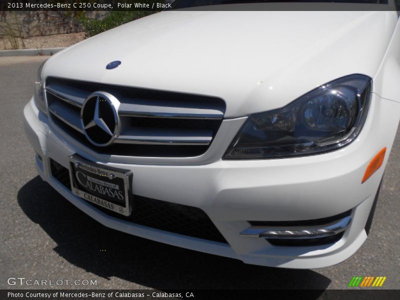 Polar White / Black 2013 Mercedes-Benz C 250 Coupe