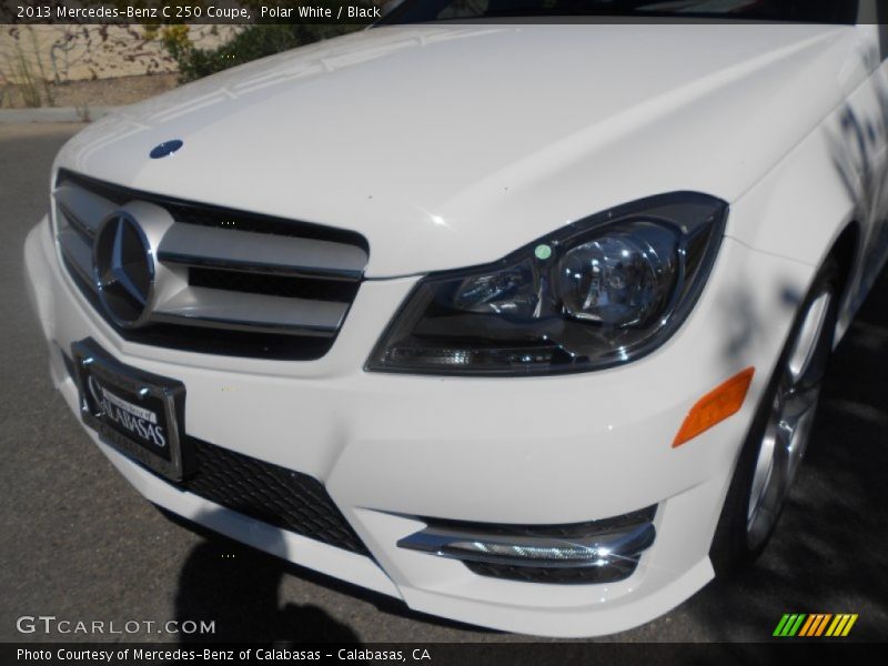 Polar White / Black 2013 Mercedes-Benz C 250 Coupe