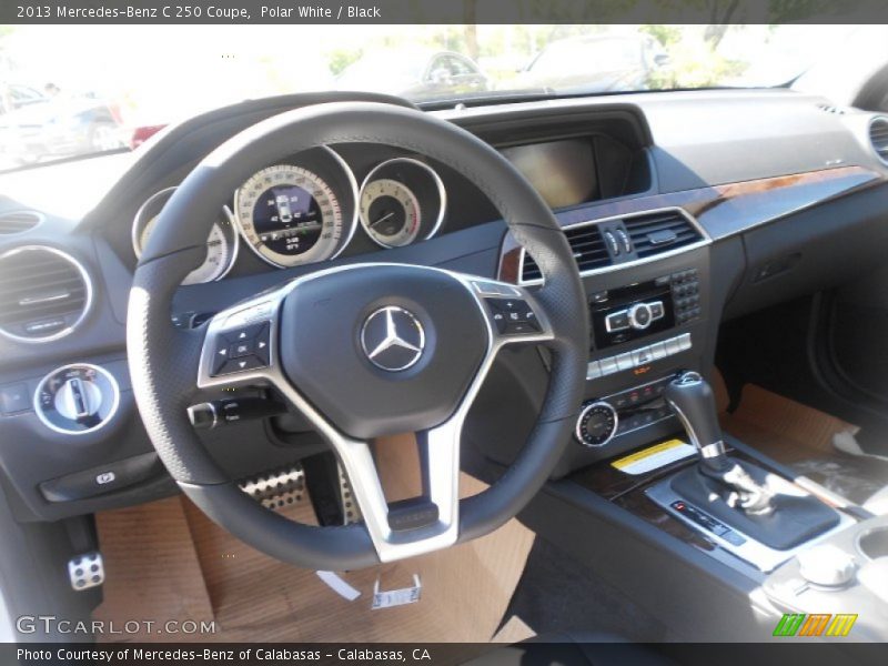 Polar White / Black 2013 Mercedes-Benz C 250 Coupe