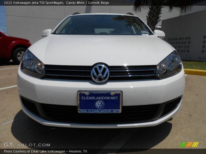 Candy White / Cornsilk Beige 2013 Volkswagen Jetta TDI SportWagen