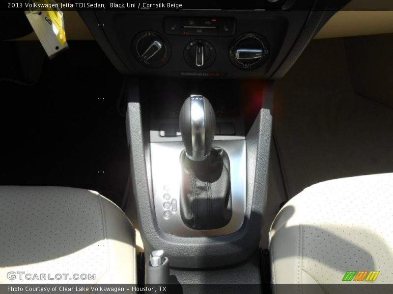 Black Uni / Cornsilk Beige 2013 Volkswagen Jetta TDI Sedan