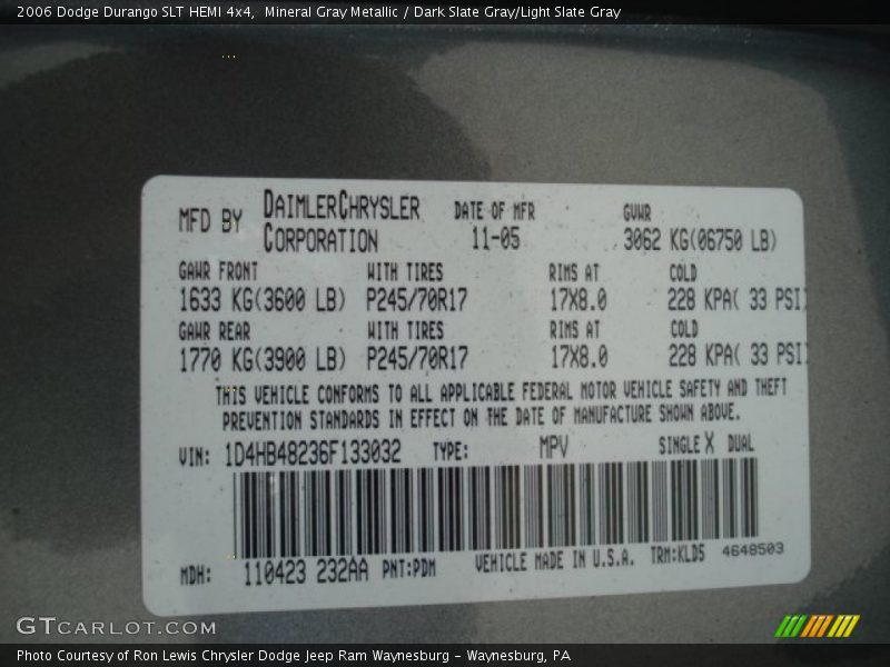 Mineral Gray Metallic / Dark Slate Gray/Light Slate Gray 2006 Dodge Durango SLT HEMI 4x4