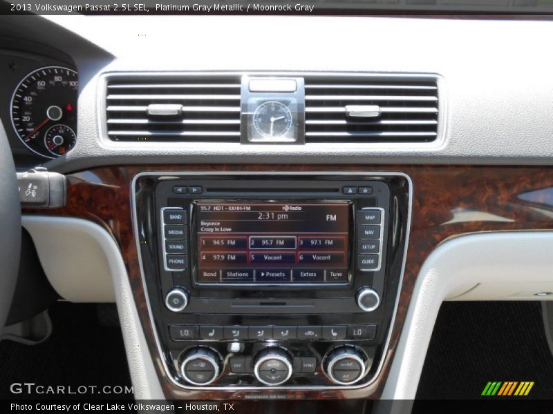 Platinum Gray Metallic / Moonrock Gray 2013 Volkswagen Passat 2.5L SEL